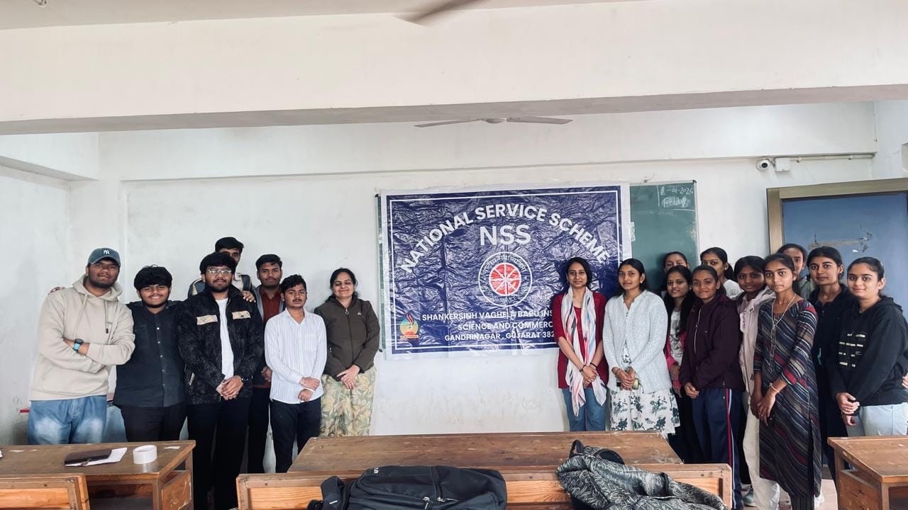 Rashtranu Yuvadhan Speech Competition Organized at Shankersinh Vaghela Bapu Institute of Science and Commerce